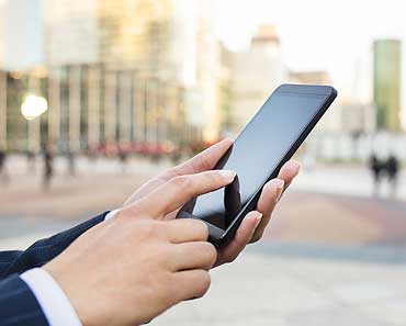 在线永久免费轰炸电话